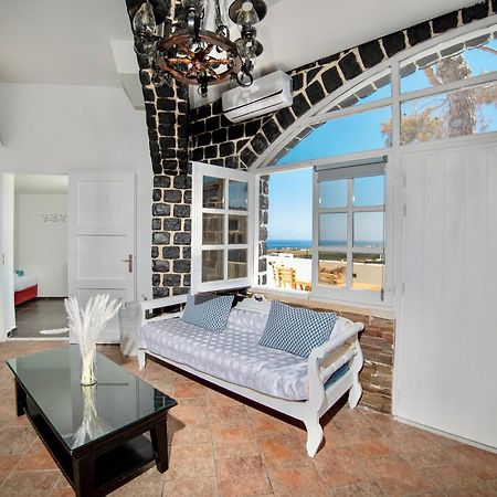 Dawn Suites Santorini Vourvoulos Ruang foto