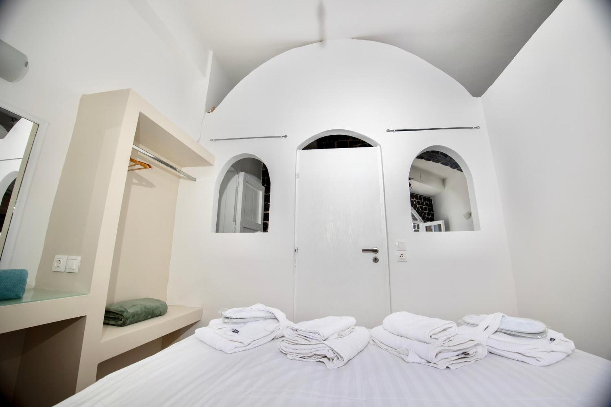 Dawn Suites Santorini Vourvoulos Ruang foto
