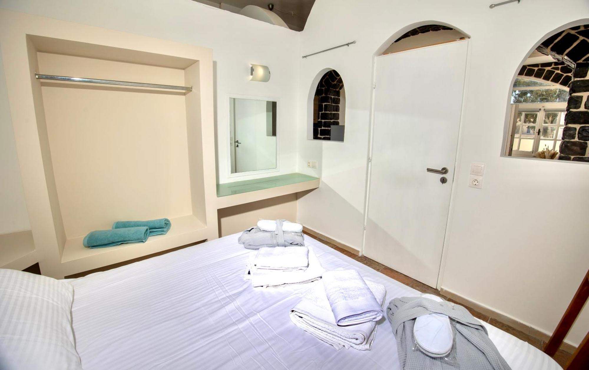 Dawn Suites Santorini Vourvoulos Ruang foto