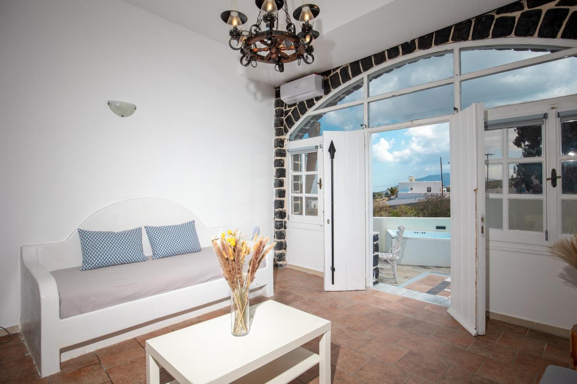 Dawn Suites Santorini Vourvoulos Ruang foto