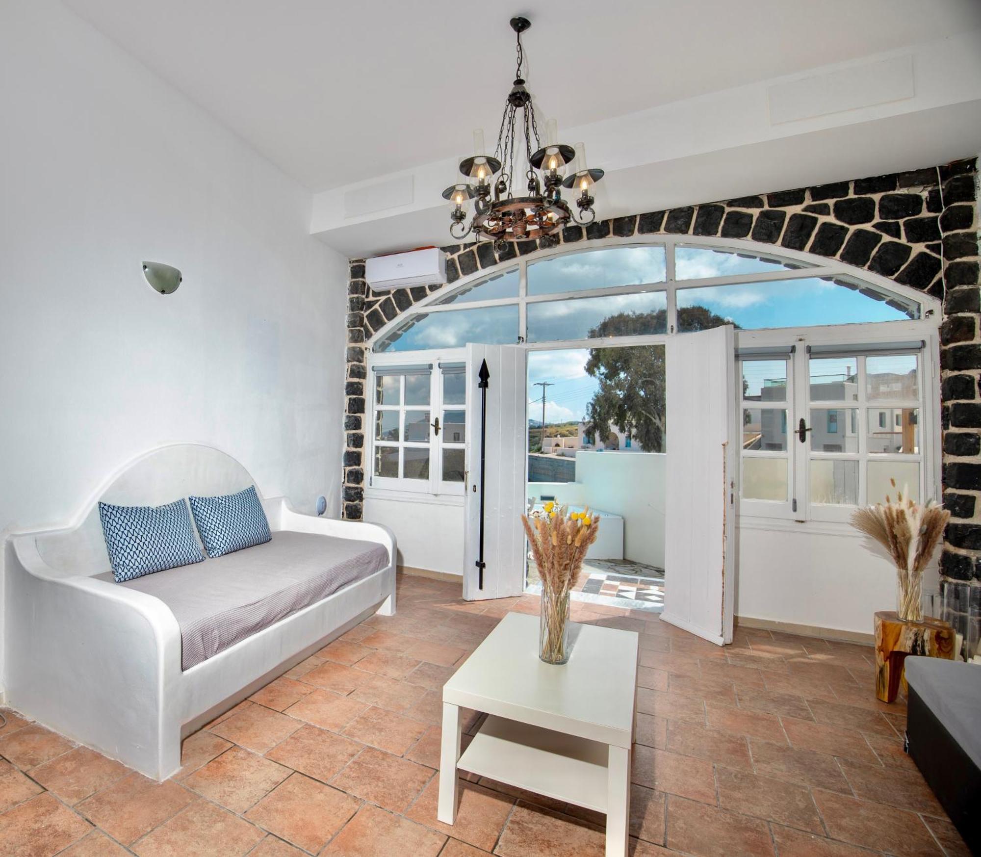 Dawn Suites Santorini Vourvoulos Ruang foto
